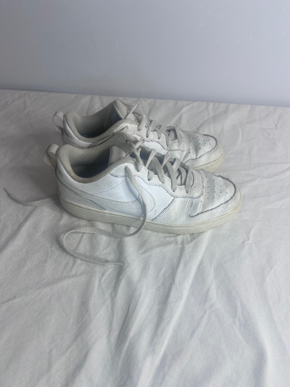 Nike Court Borough Low 2 Youth size 6